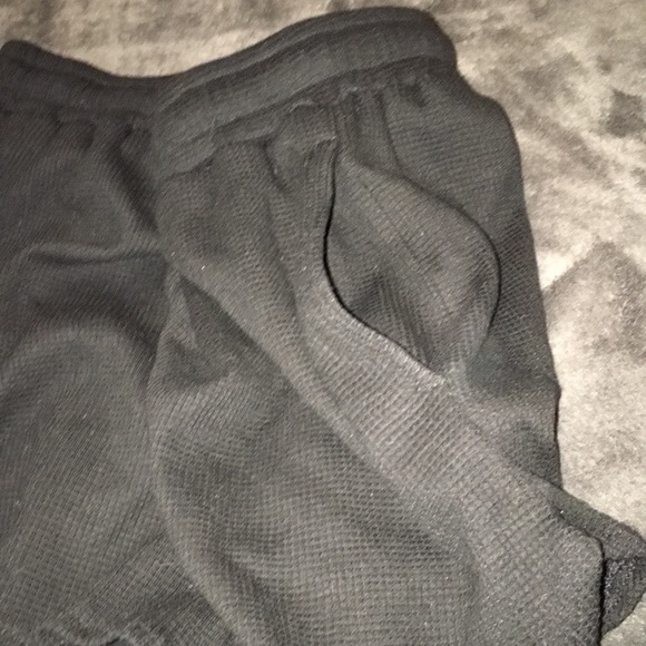 Shorts - Picture 5 of 5